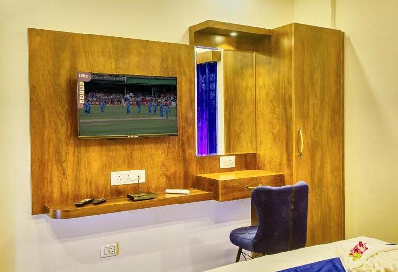 Sm Royal Stay Hotel   Near Bangalore International Airport