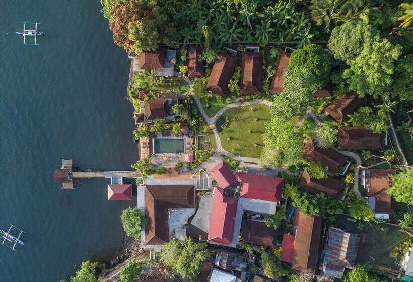 Solitude Lembeh Resort