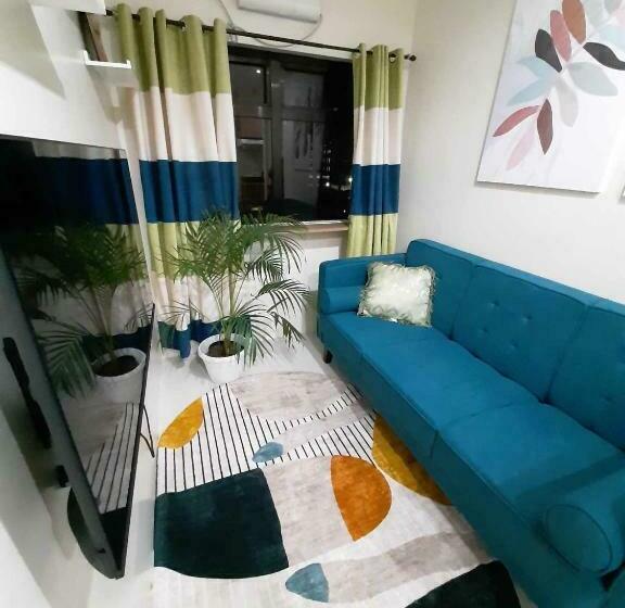 The Midpoint Residences