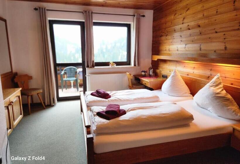 فندق صغير Gasthof Starzelhaus