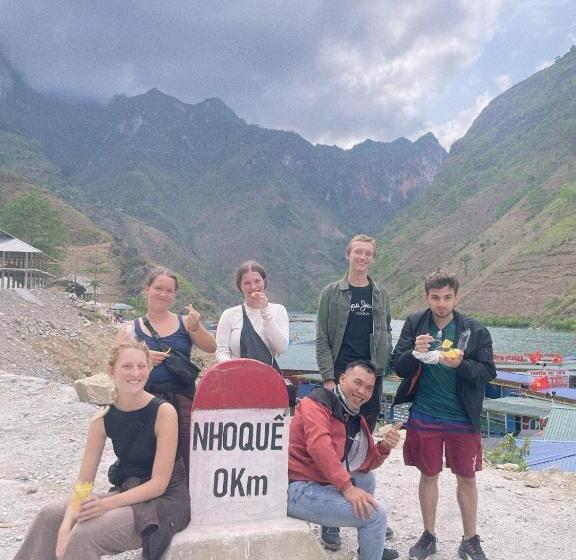 هاستل Nhi S House