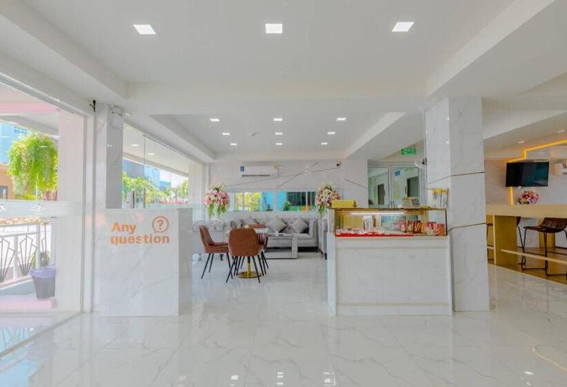 호스텔 Sananwan Hometel