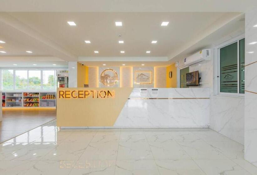 旅馆 Sananwan Hometel