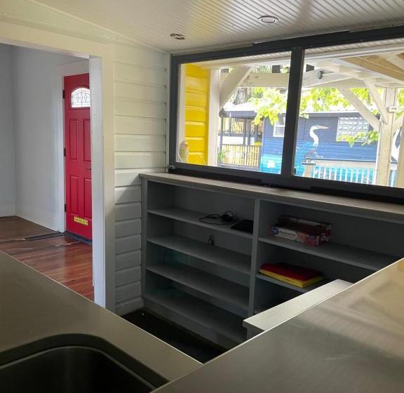 مبيت وإفطار Depot Village