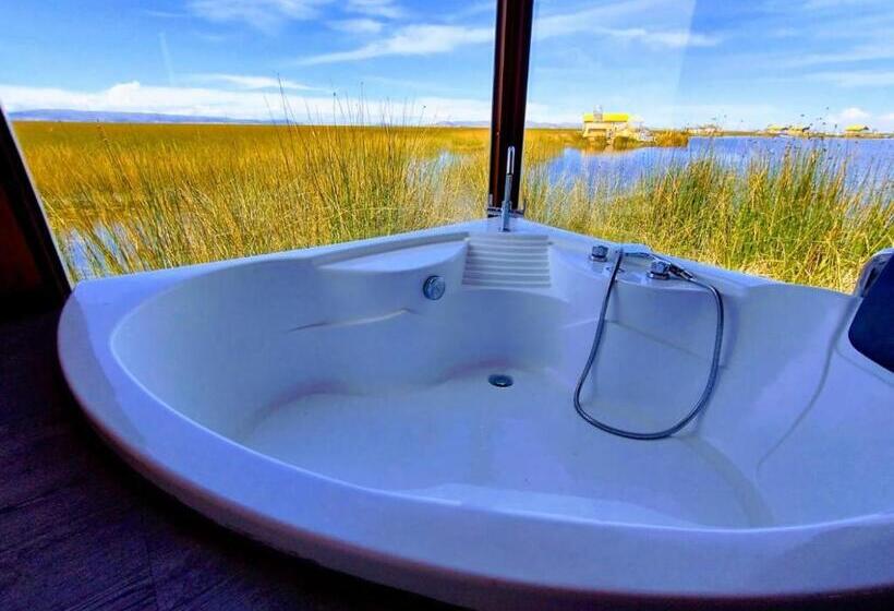 ベッドアンドブレックファースト Uros Samay Qilla Lodge