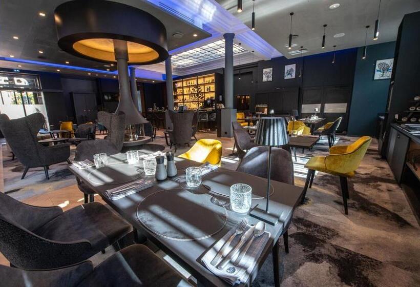 Best Western Premier Le Chapitre Hotel And Spa