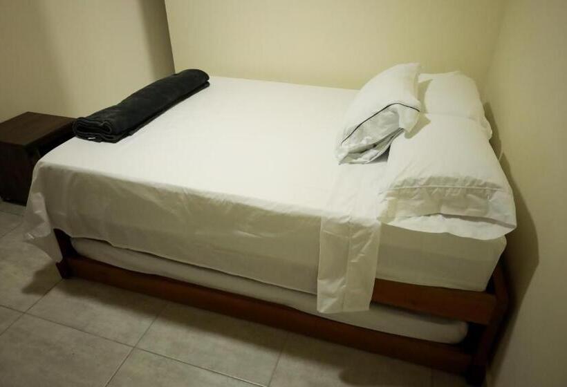 בית מלון כפרי Brisas Del Nus