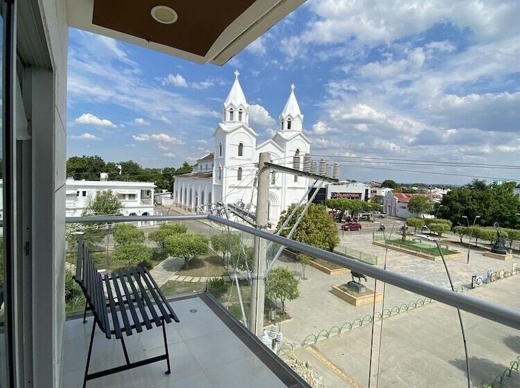 호텔 Cereté Plaza