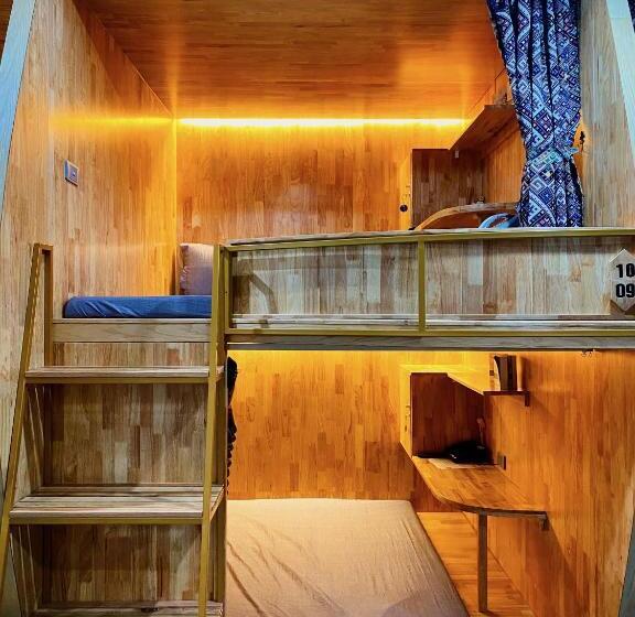 Capsule Hotel Sky Homestay Ha Giang