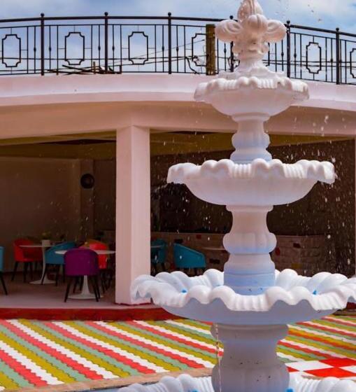 בית מלון כפרי Km 0