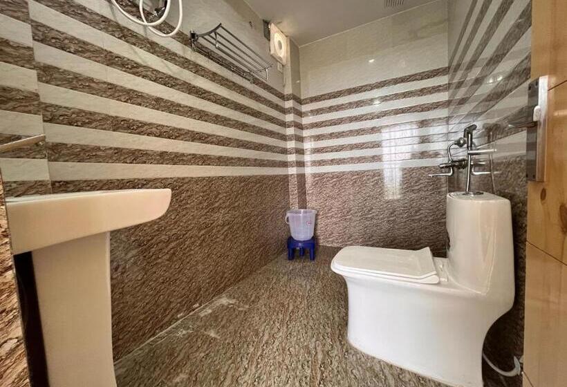 בית מלון כפרי Nature Heaven Lodge, Mussoorie