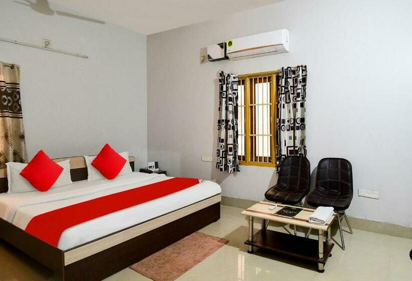 Otel Oyo 81269 Sivansh