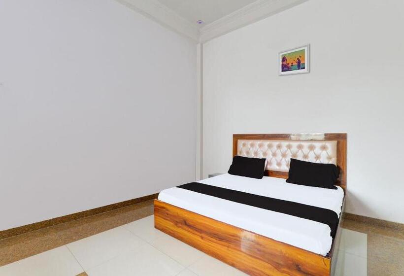 호텔 O Shivatri Reshort