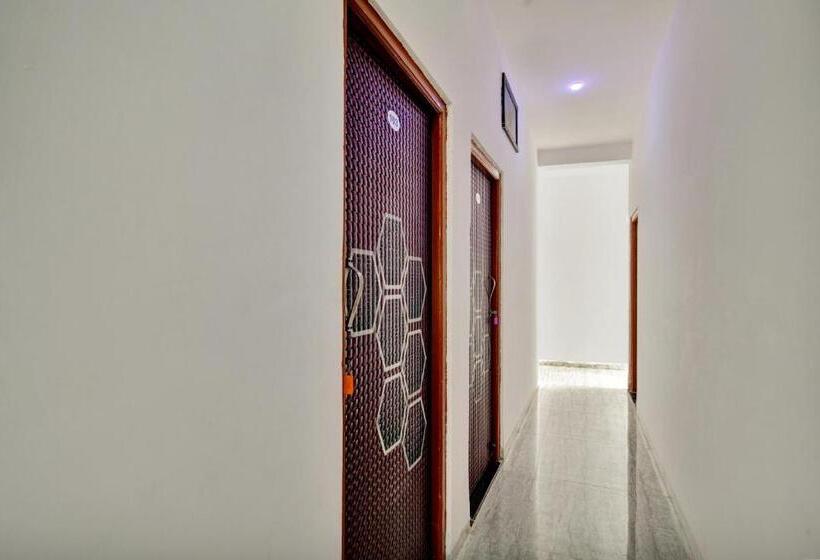 בית מלון כפרי Oyo Flagship 81292  Choice Inn