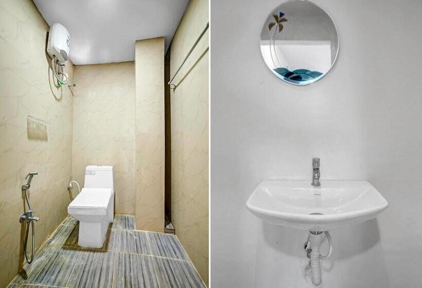 ホテル Oyo Flagship 81293  As Residency