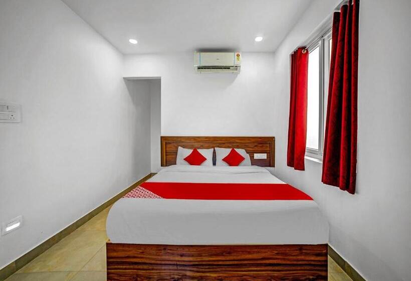 ホテル Oyo Flagship 81293 As Residency