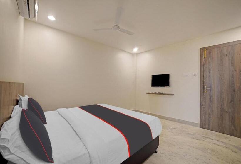 Отель Swagath Residency