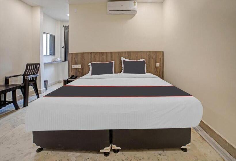 Отель Swagath Residency