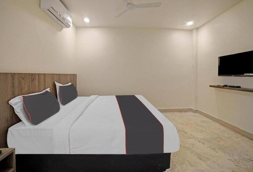 Отель Swagath Residency