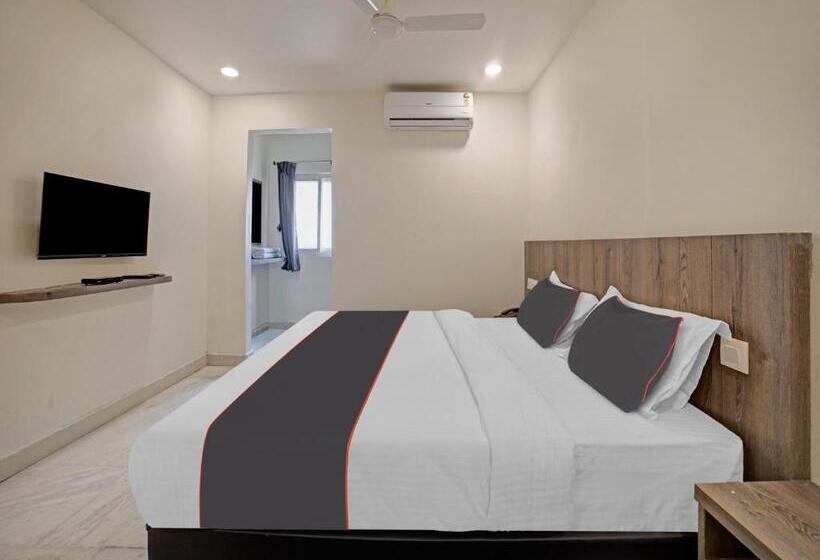 Отель Swagath Residency