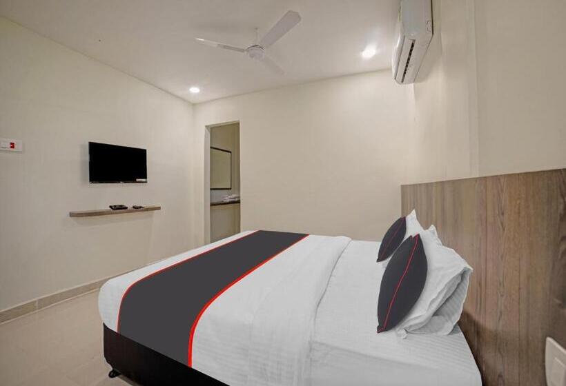 Отель Swagath Residency