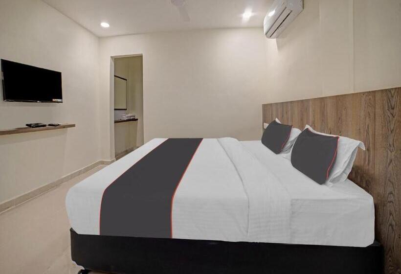 Отель Swagath Residency