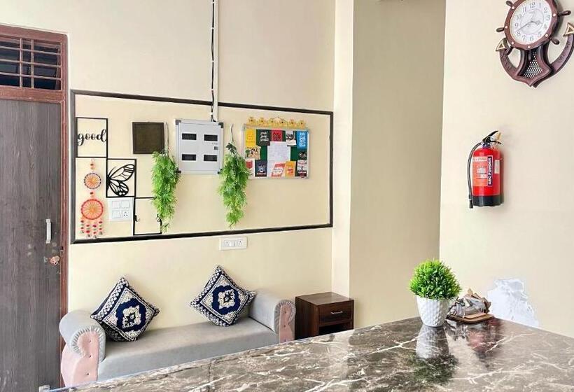 Sia Taj Hotel I Nearest Taj Mahal I Agra I Couple Friendly