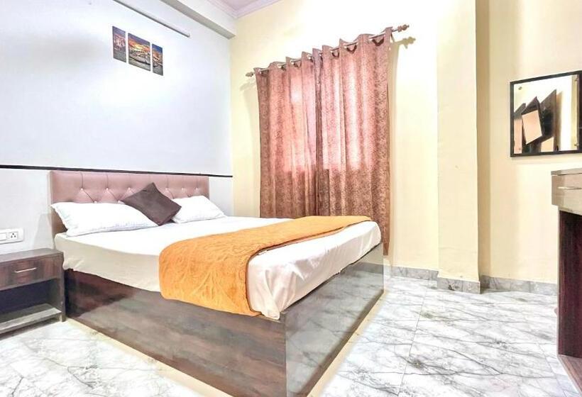 Sia Taj Hotel I Nearest Taj Mahal I Agra I Couple Friendly