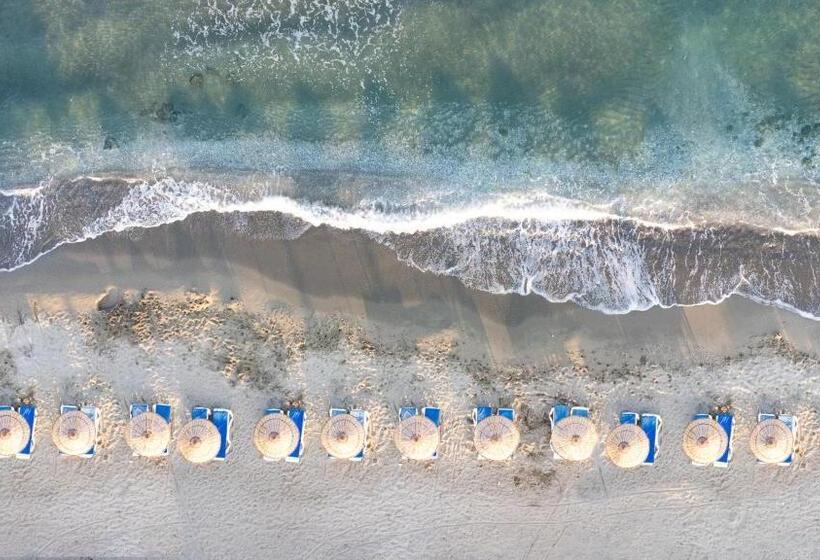 Отель Pi̇gale Beach Resort