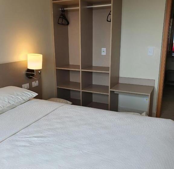 호텔 Salinas Park Resort