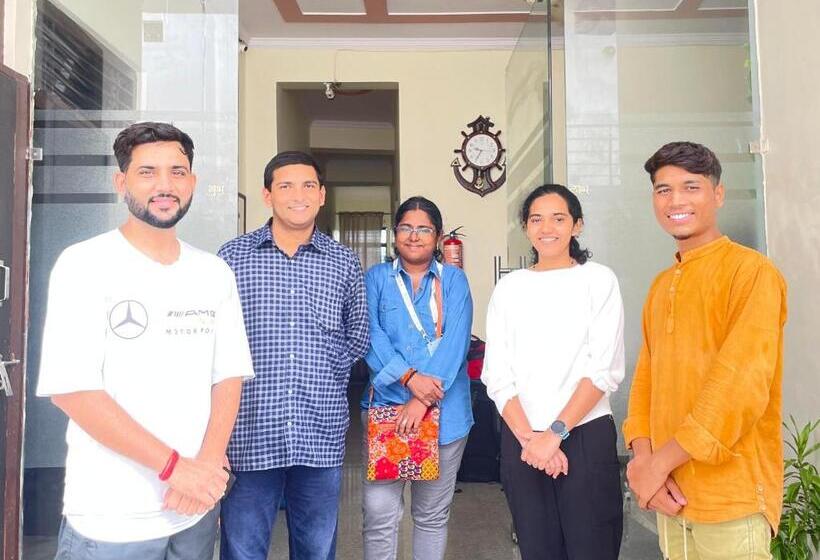 Sia Taj Hotel I Nearest Taj Mahal I Agra I Couple Friendly