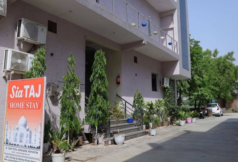 Sia Taj Hotel I Nearest Taj Mahal I Agra I Couple Friendly