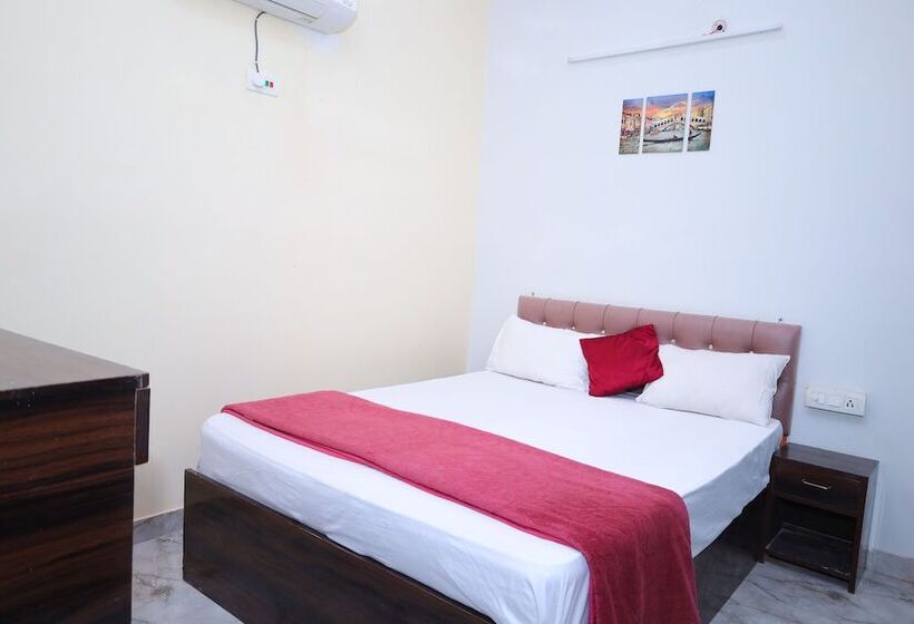 Sia Taj Hotel I Nearest Taj Mahal I Agra I Couple Friendly