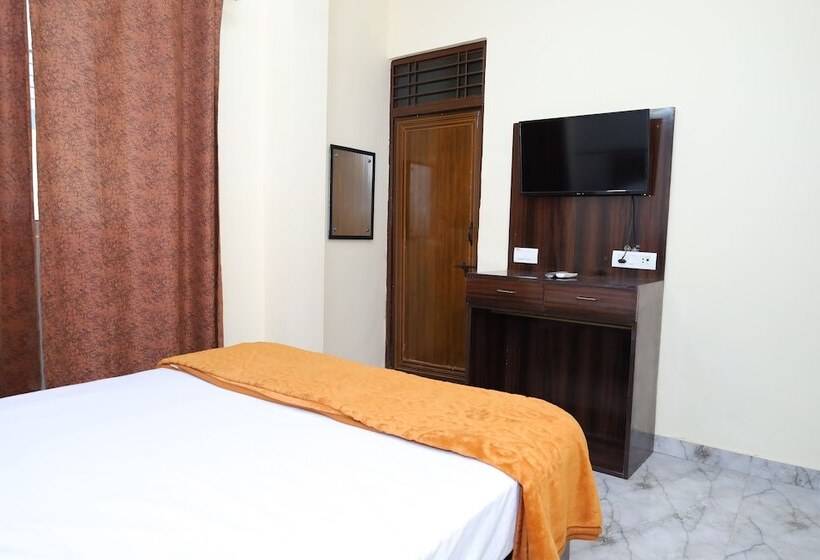 Sia Taj Hotel I Nearest Taj Mahal I Agra I Couple Friendly