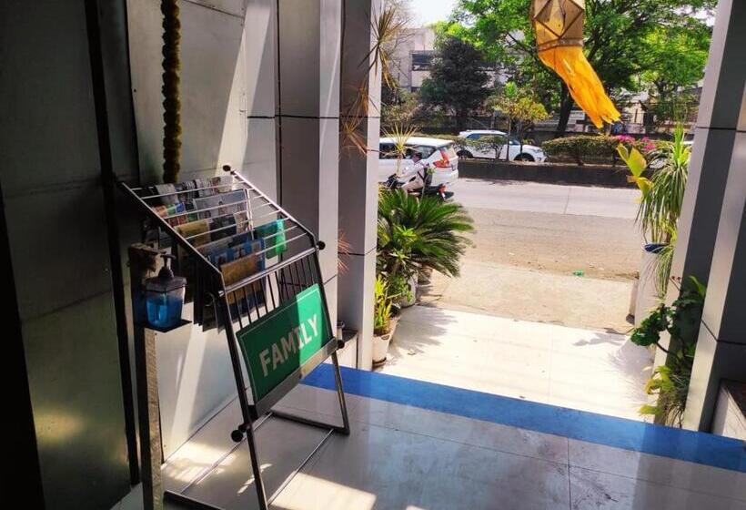 فندق Sony Palace, Kolhapur