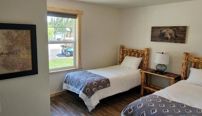 モーテル Beargrass Lodging & Rv Resort