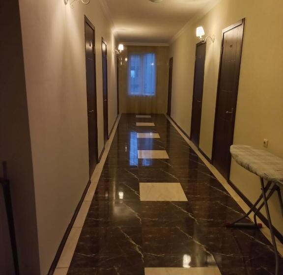 پانسیون Astra