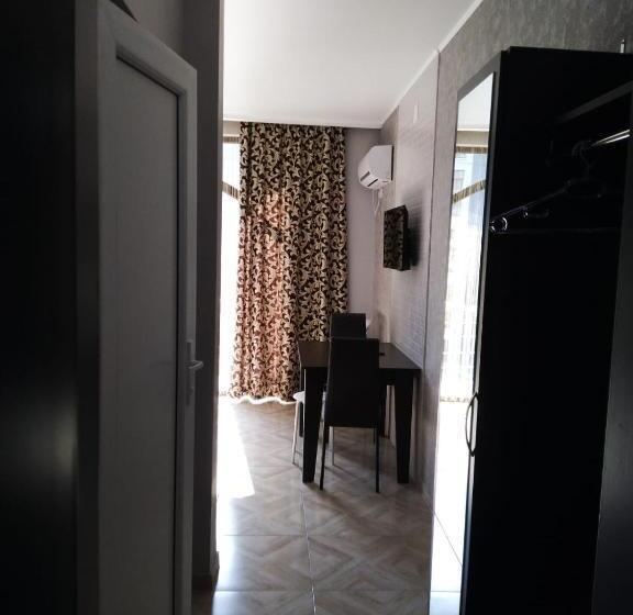 پانسیون Astra