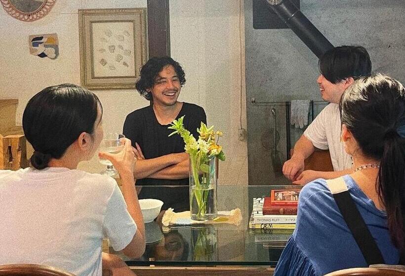 膳宿费 Small Hotel Tonari