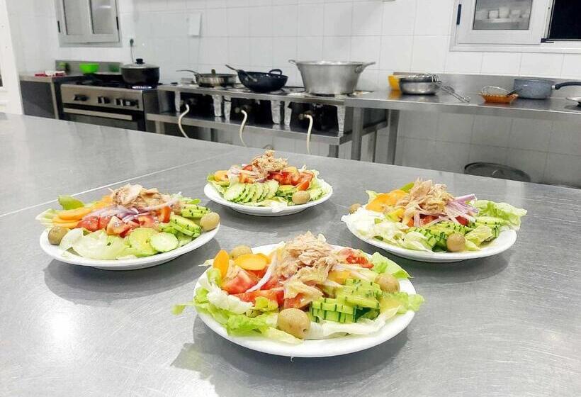 بنسيون Caslune