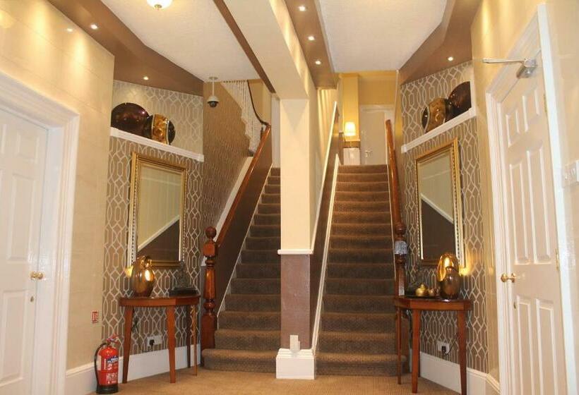 פנסיון Park View Guest House