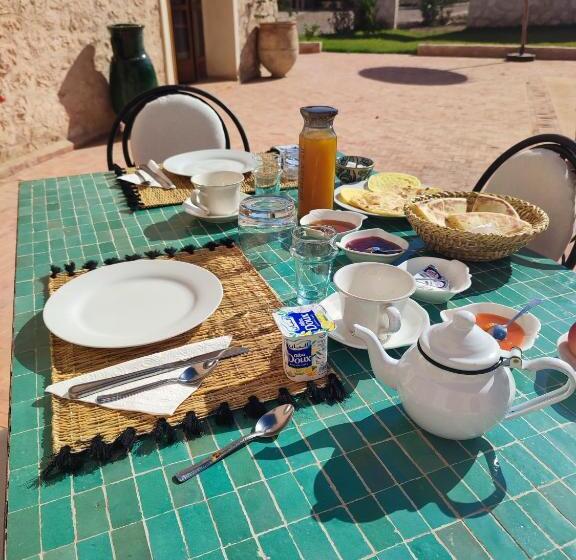 پانسیون Riad Bini Ddik