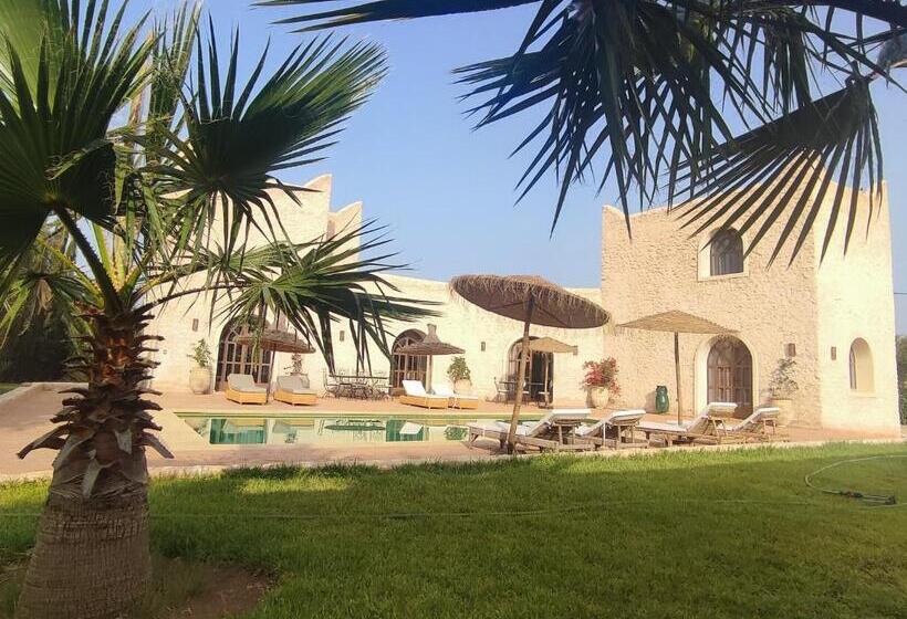 پانسیون Riad Bini Ddik