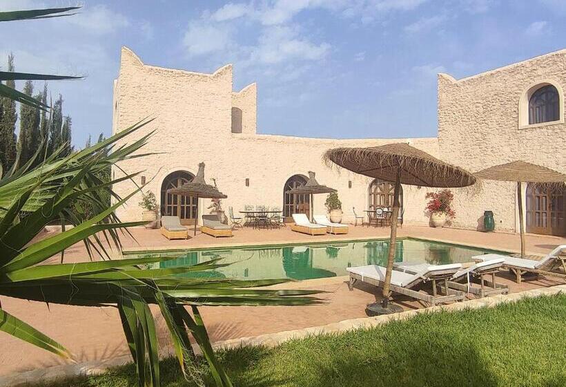 پانسیون Riad Bini Ddik