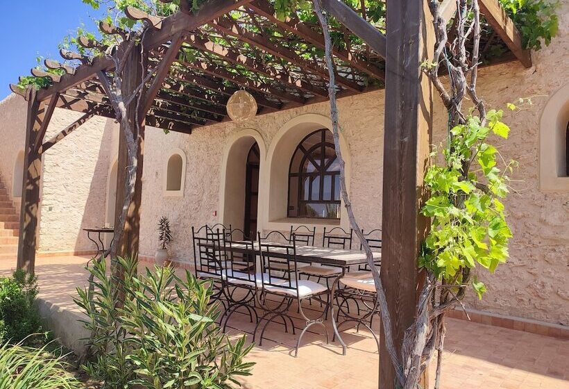 پانسیون Riad Bini Ddik