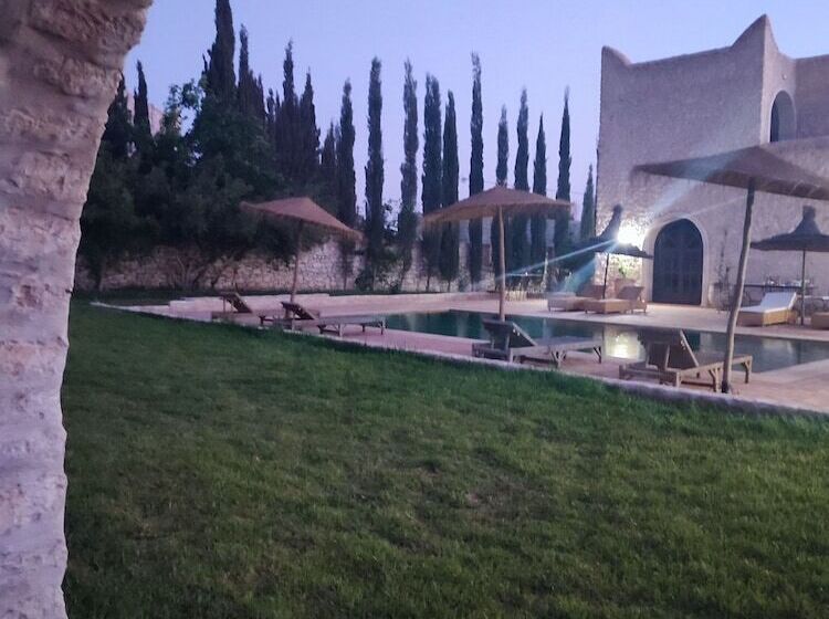 پانسیون Riad Bini Ddik