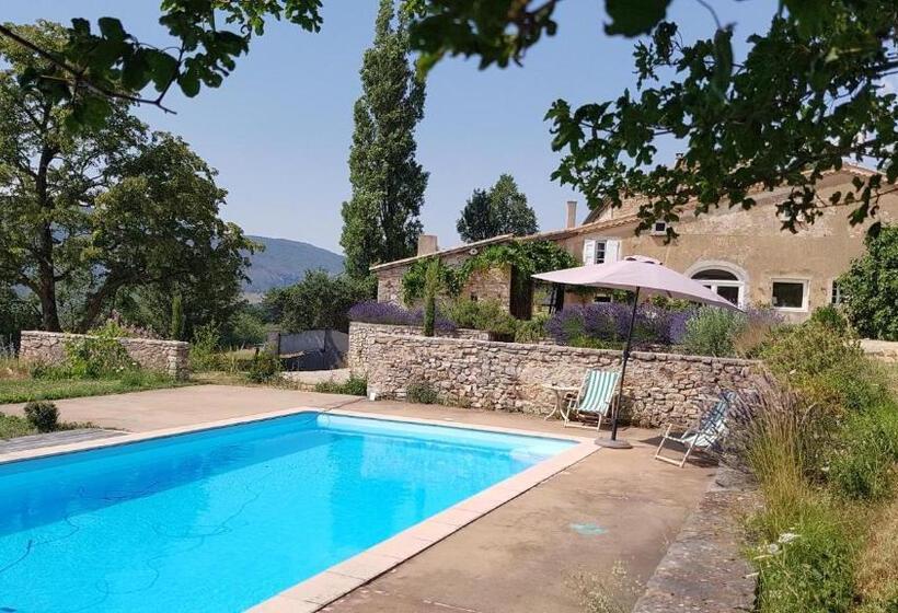 צימר Les Fonts De Baix