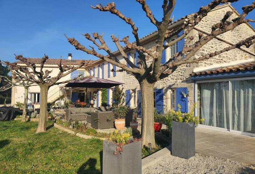 ベッドアンドブレックファースト Mas De Manon