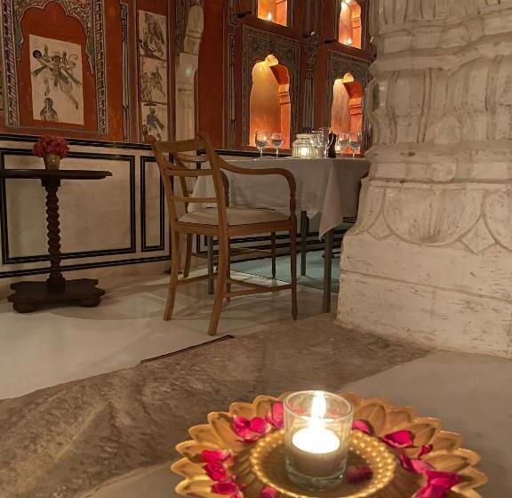 ホテル Deeppura Garh