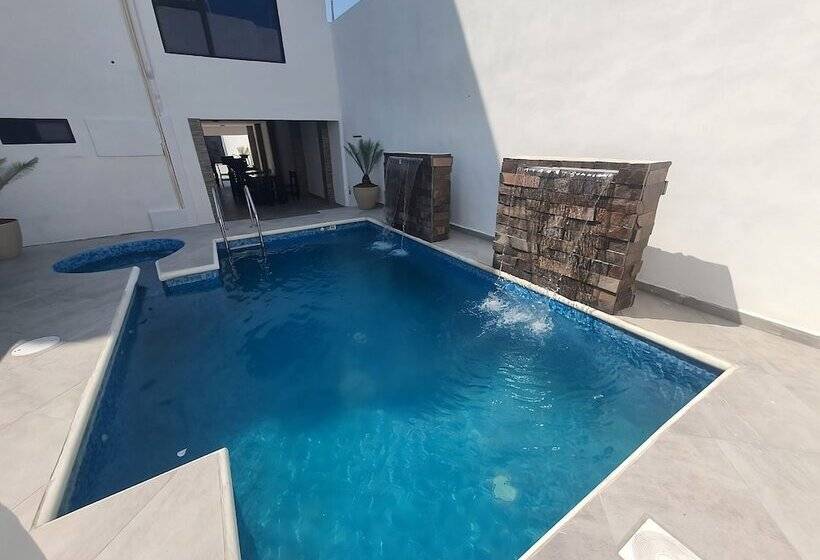 فندق Fiesta Miramar